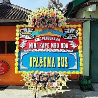 Karangan bunga papan ucapan murah, bisa via shopee atau tokopedia.  Hubungi wa kami di 082138806260